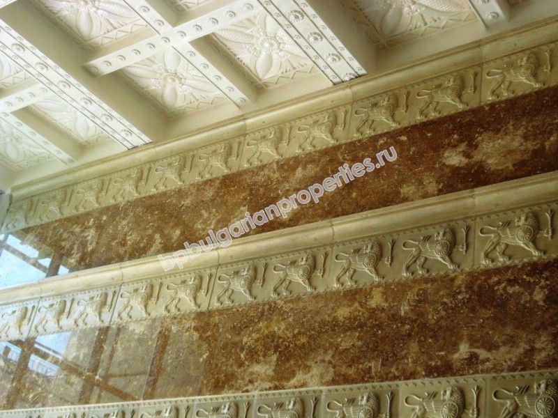 Луксозни апартаменти за продажба на плажа край Златни Пясъци