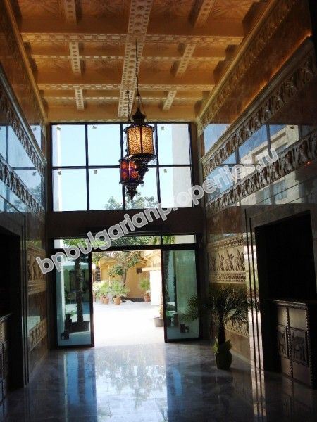 Луксозни апартаменти за продажба на плажа край Златни Пясъци