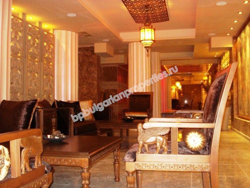 Луксозни апартаменти за продажба на плажа край Златни Пясъци