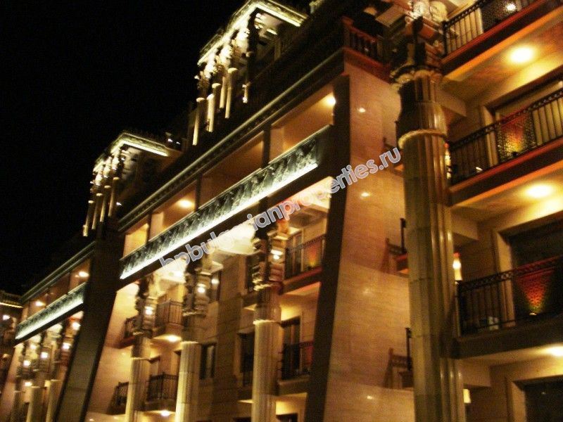 Луксозни апартаменти за продажба на плажа край Златни Пясъци