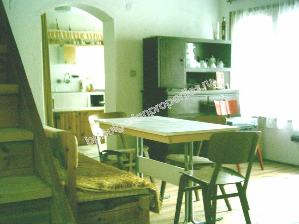 Нова двуетажна къща за продажба в село в полите на Странджа планина