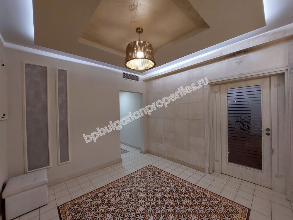 Луксозен имот в затворен комплекс близо до Бургас