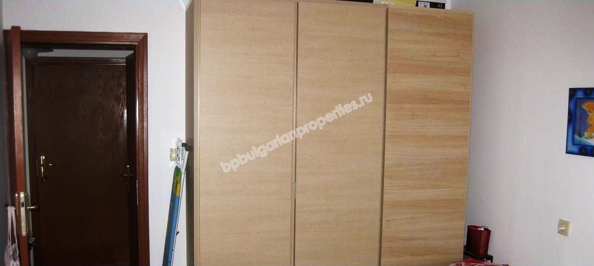 Луксозен апартамент на първа линия море за продаване в курорта Свети Влас