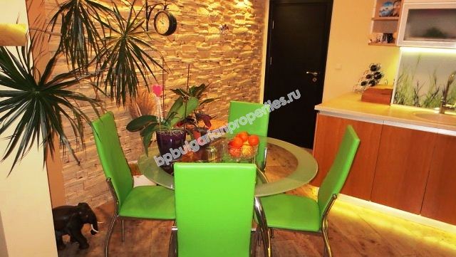 Многостаен дизайнерски апартамент в к-с 