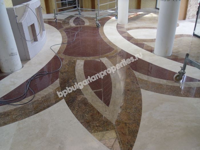 Продажба на имоти в луксозен комплекс в Слънчев Бряг