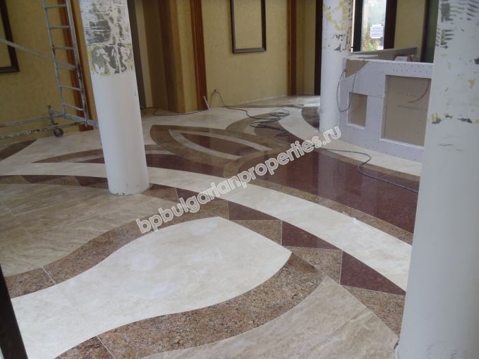 Продажба на имоти в луксозен комплекс в Слънчев Бряг