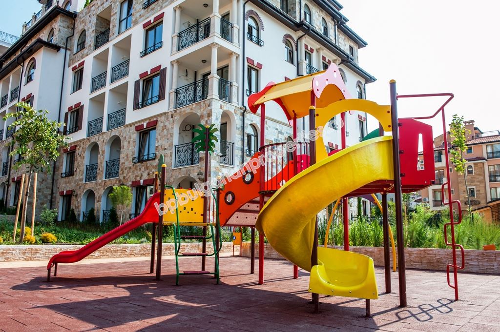 Луксозни апартаменти с гледка море в Свети Влас