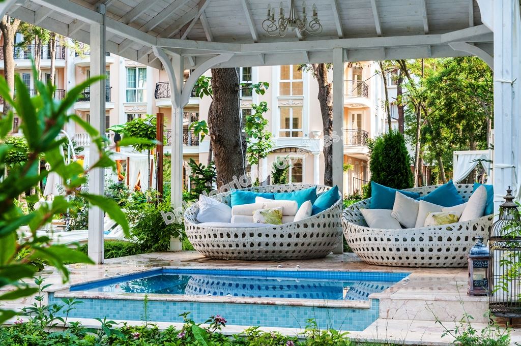 Продажба на луксозни имоти в Слънчев Бряг