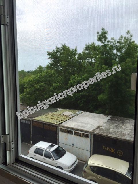 Триспален мебелиран апартамент за продажба в град Несебър