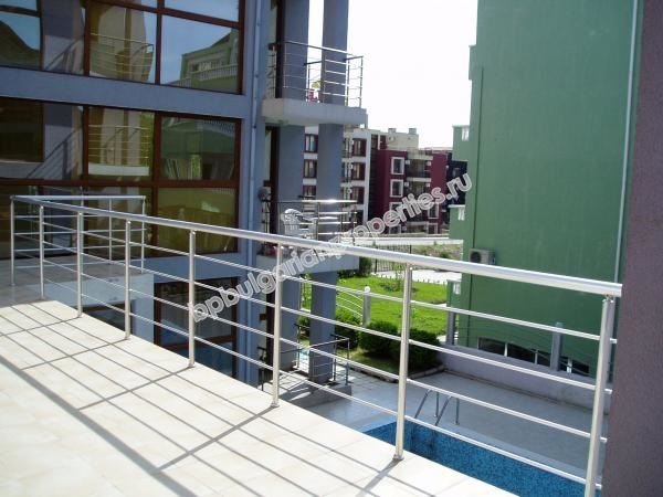 Изгодни тристайни апартаменти за продажба в Свети Влас