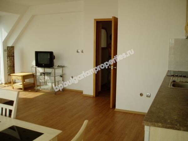 Изгодни тристайни апартаменти за продажба в Свети Влас