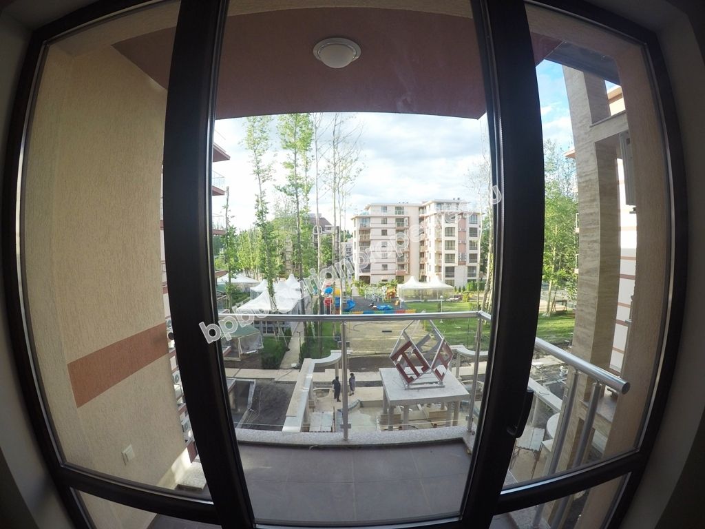 Луксозни апартаменти за продажба в нов елитен комплекс в курорта Слънчев Бряг