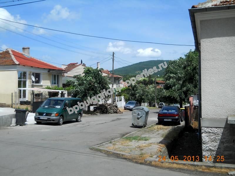 Нова едноетажна къща за продажба в село близо до морето и град Бургас