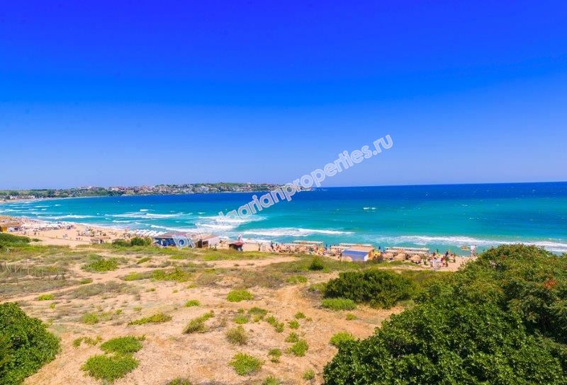 Луксозни апартаменти на първа линия море за продажба в град Созопол