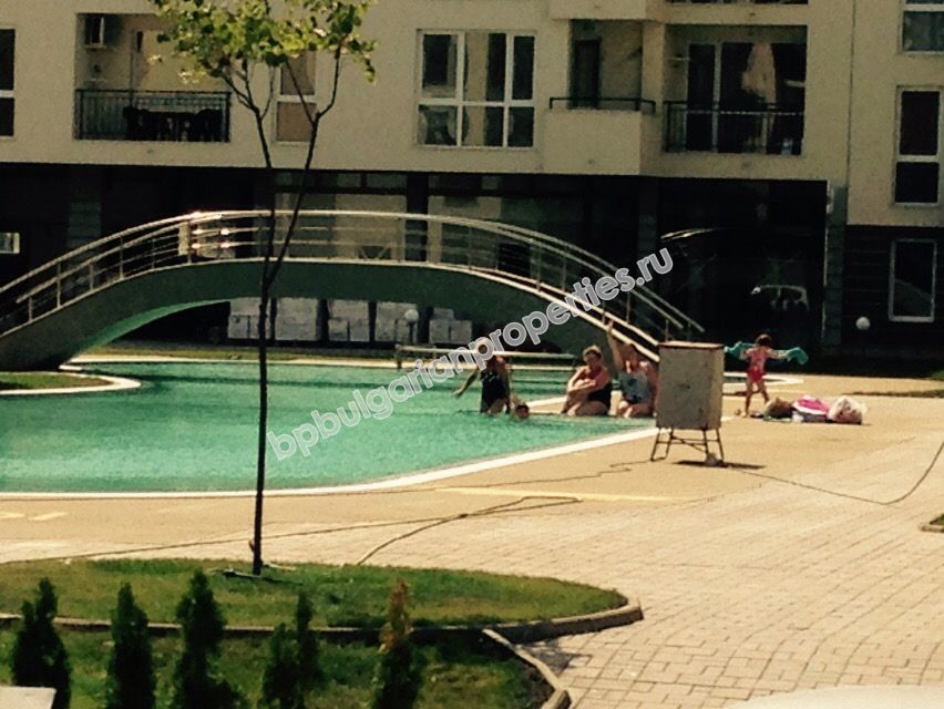 Мебелирано ново студио за продажба близо до плажа в курорта Слънчев Бряг