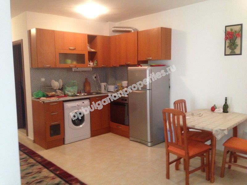 Тристаен апартамент в Слънчев Бряг на изгодна цена