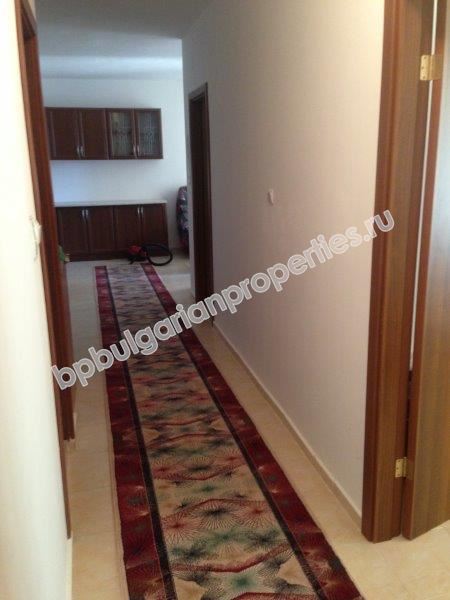 Тристаен апартамент в Слънчев Бряг на изгодна цена