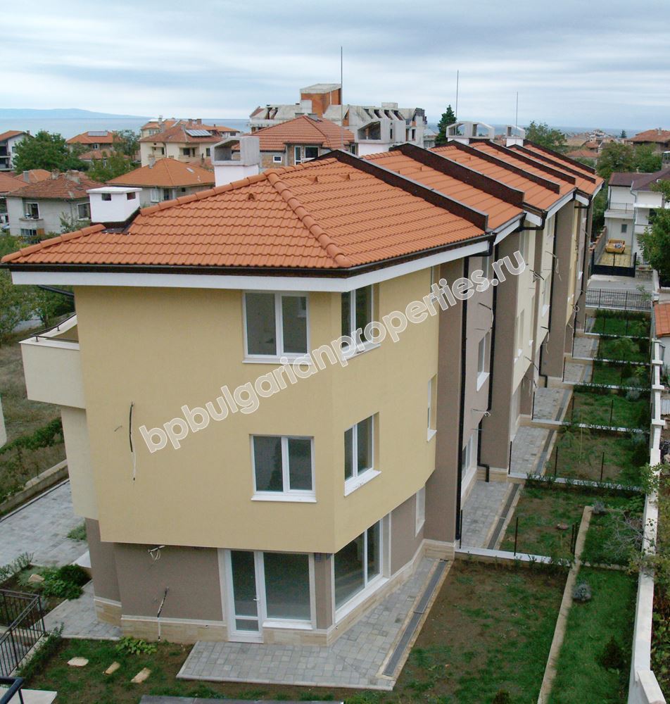 Еднофамилни таунхауси на промоционалн цена в град Черноморец