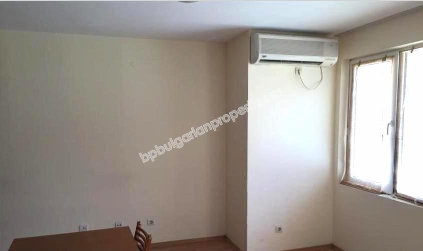 Двустаен апартамент за продажба в курорта Слънчев Бряг