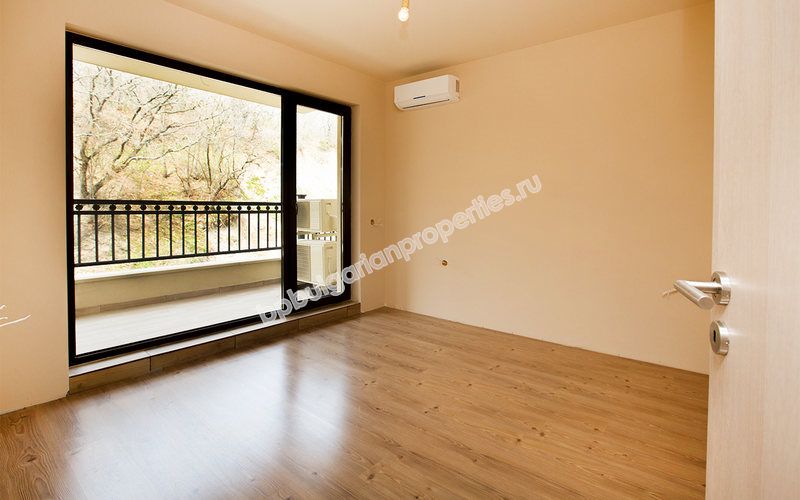 Луксозни апартаменти с изглед море в нов комплекс в курорта Златни пясъци