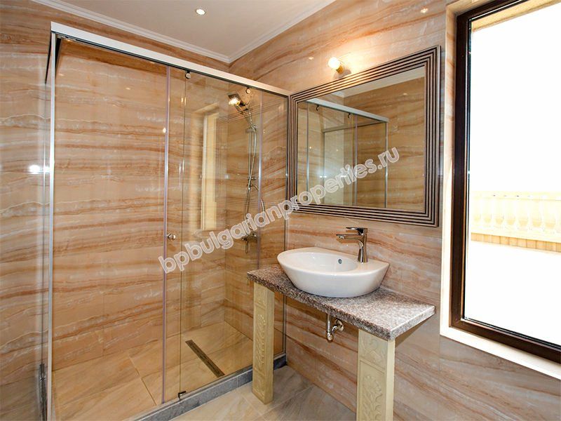 Луксозни апартаменти с изглед море в нов комплекс в курорта Златни пясъци