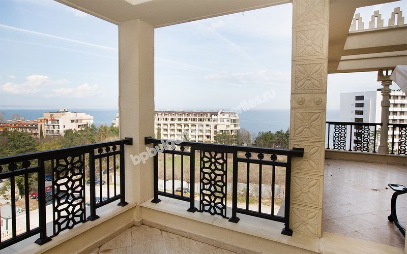 Луксозни апартаменти с изглед море в нов комплекс в курорта Златни пясъци