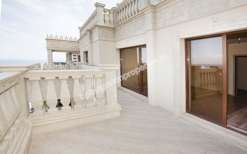 Луксозни апартаменти с изглед море в нов комплекс в курорта Златни пясъци