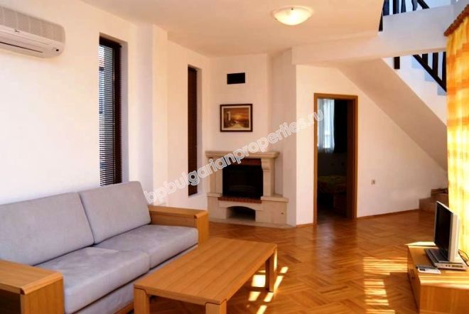 Луксозни вили за продажба в нов комплекс близо до морето