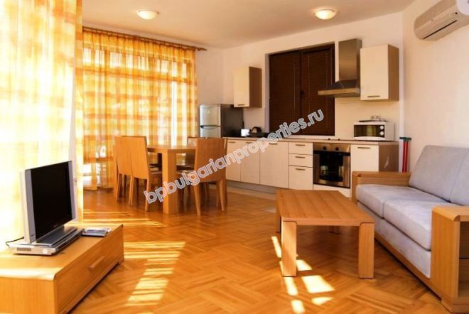 Луксозни вили за продажба в нов комплекс близо до морето