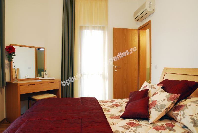 Луксозни вили за продажба в нов комплекс близо до морето