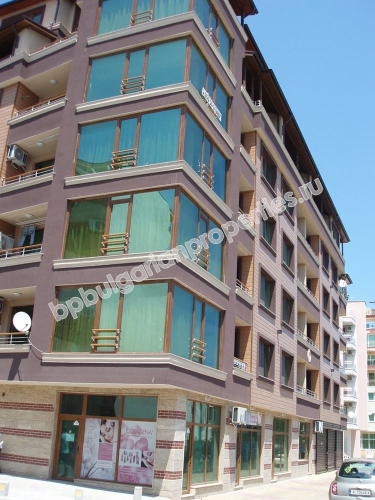 Жилищни имоти в Поморие. Нова сграда в Стария град