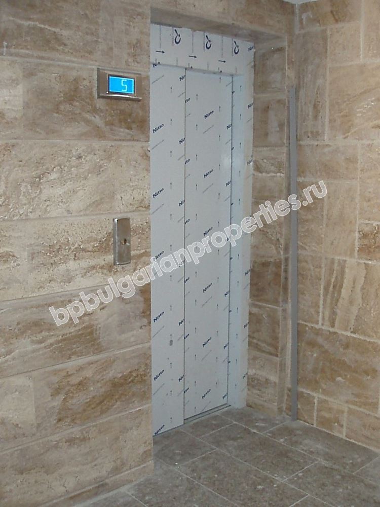 Луксозни жилищни имоти в Поморие, Стария град