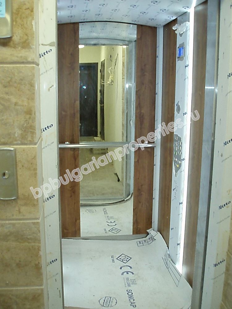 Луксозни жилищни имоти в Поморие, Стария град