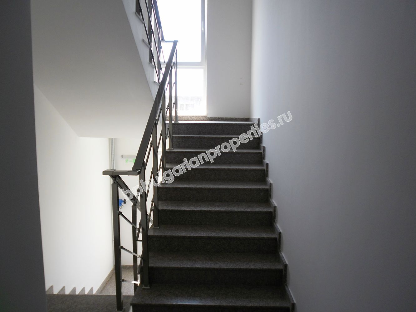 Имоти в Приморско. Апартаменти на комуникативно място