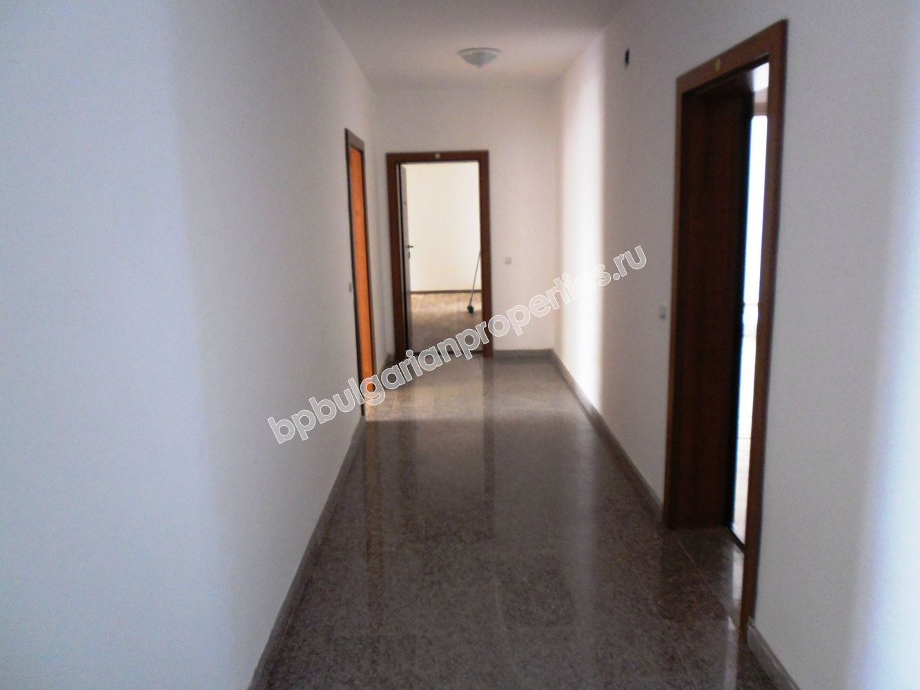 Имоти в Приморско. Апартаменти на комуникативно място