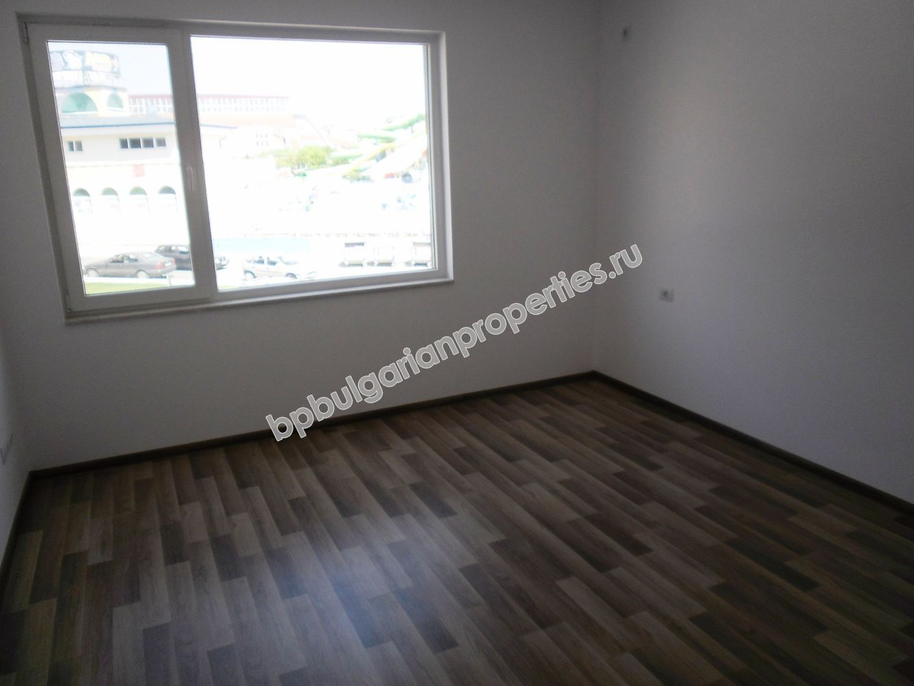 Имоти в Приморско. Апартаменти на комуникативно място