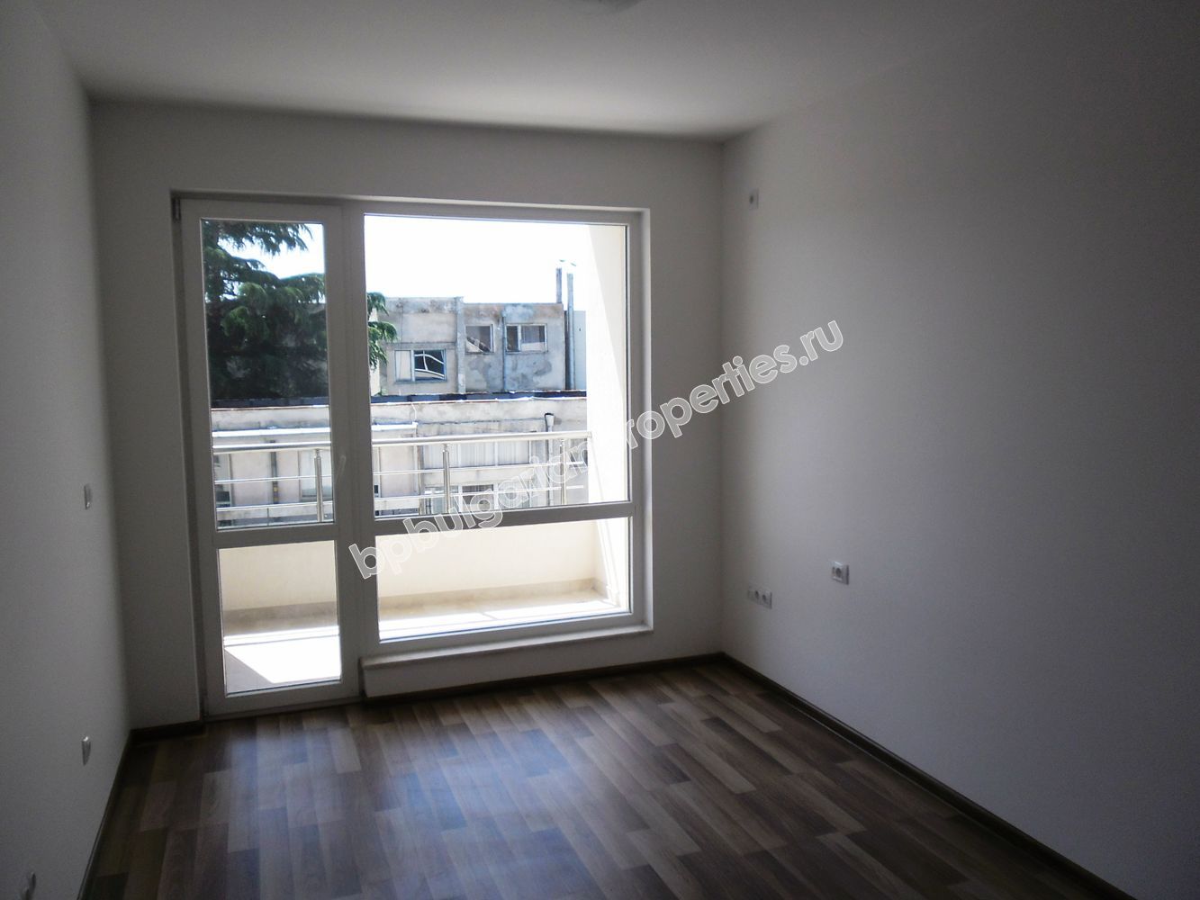 Имоти в Приморско. Апартаменти на комуникативно място