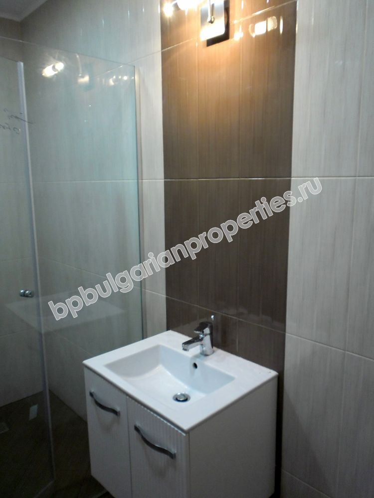 Имоти в Приморско. Апартаменти на комуникативно място