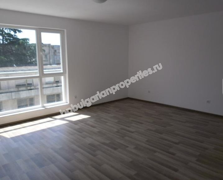 Имоти в Приморско. Апартаменти на комуникативно място