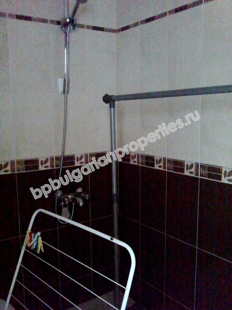 Луксозен мебелиран тристаен апартаментблизо до Южния праж за продажба в курорта Равда