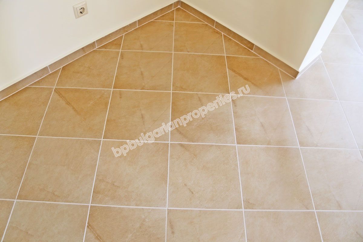 Луксозна двуетажна къща за продажба до курорта Свети Влас