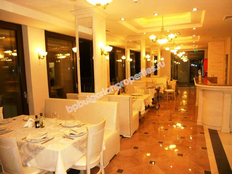 Лукс апартаменти на брега на морето в Поморие