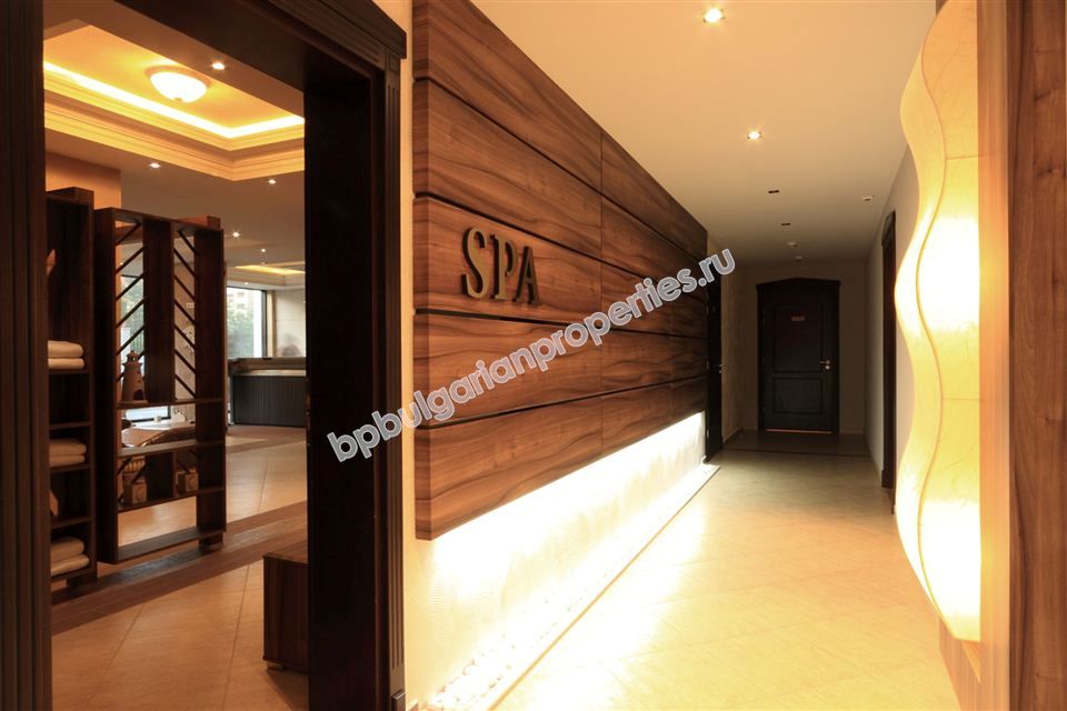 Лукс апартаменти на брега на морето в Поморие