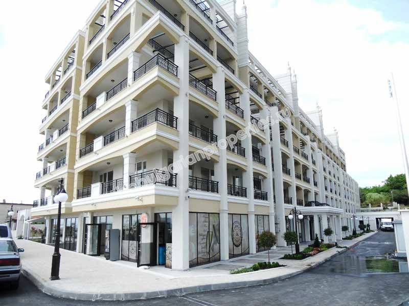 Лукс апартаменти на брега на морето в Поморие