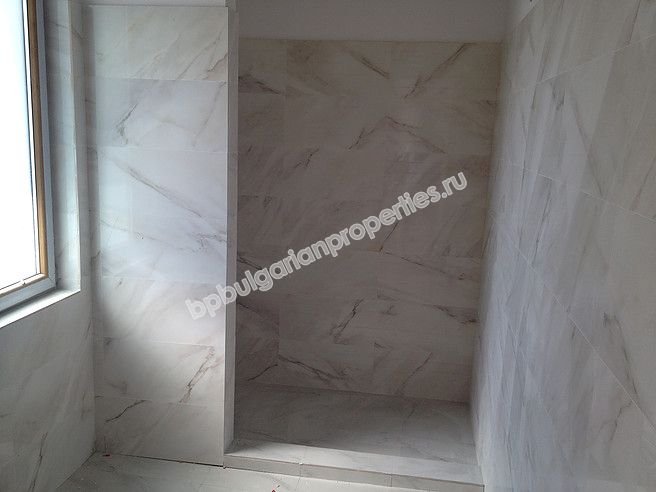 Луксозни вили с изглед море за продажба в курорта Лозенец