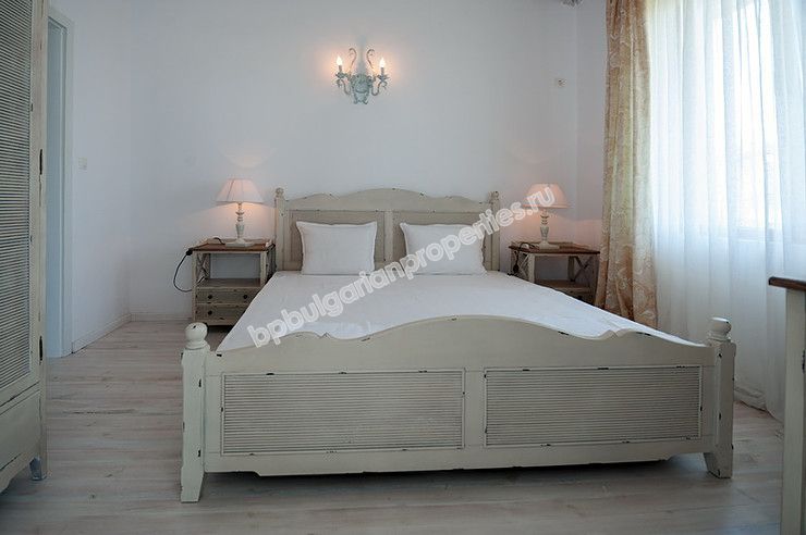 Луксозни вили с изглед море за продажба в курорта Лозенец