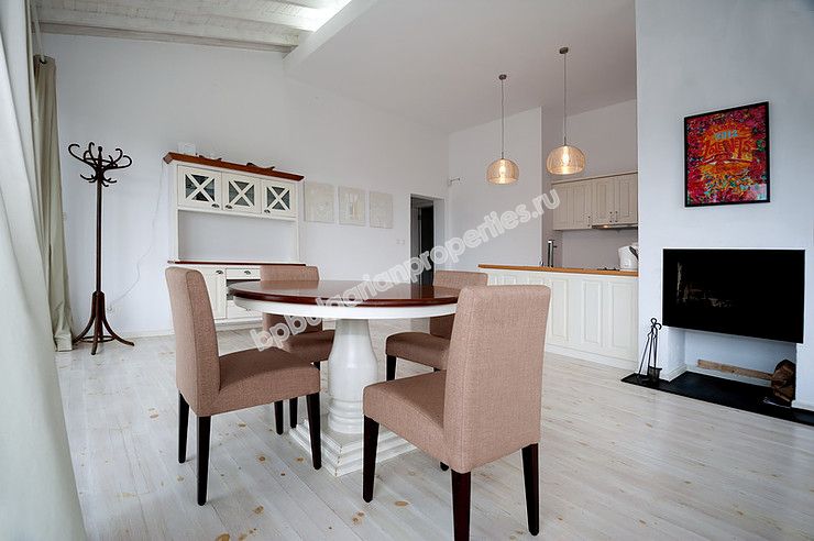 Луксозни вили с изглед море за продажба в курорта Лозенец