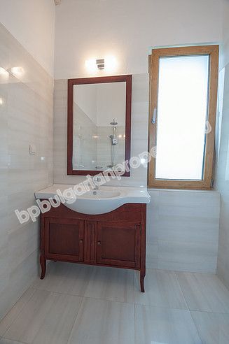 Луксозни вили с изглед море за продажба в курорта Лозенец