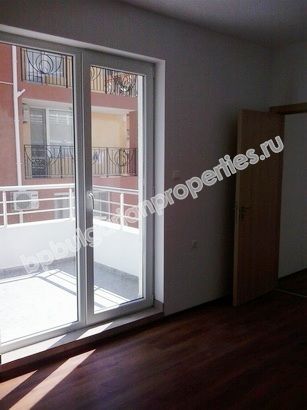 Луксозен едноспален апартамент за продажба до плажа в центъра на град Поморие