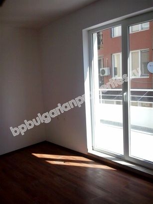 Луксозен едноспален апартамент за продажба до плажа в центъра на град Поморие